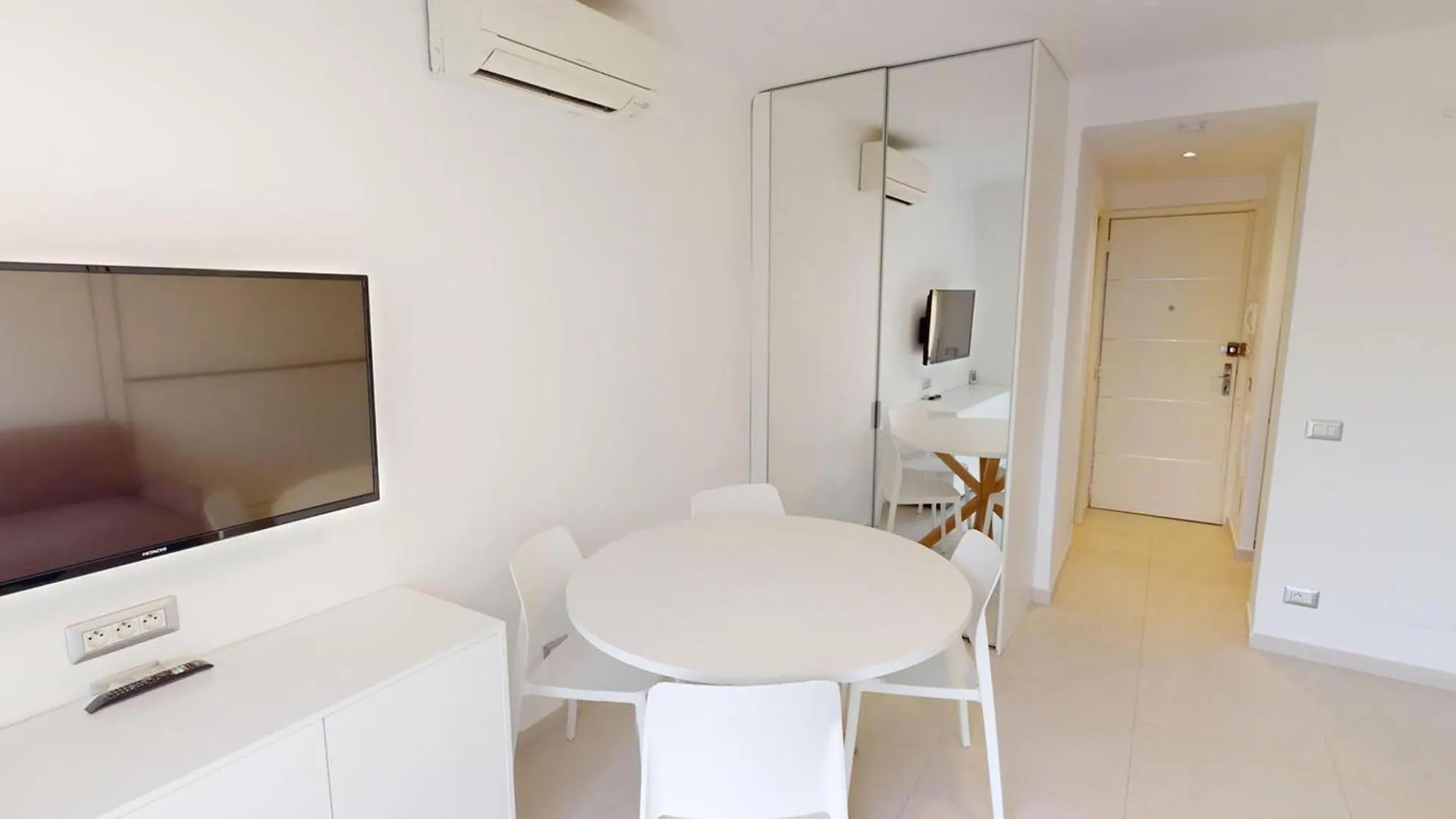 Studio Moderne Avec Balcon, Climatisation Et Wifi - Fr-1-196-214 Menton