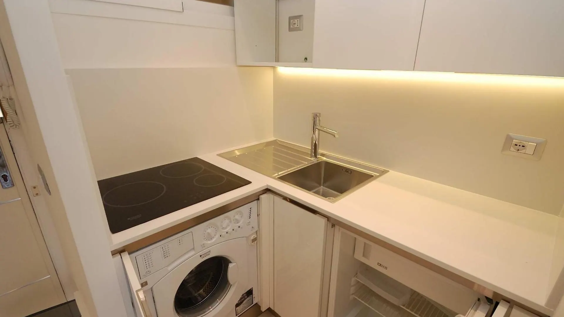 Apartment Studio Moderne Avec Balcon, Climatisation Et Wifi - Fr-1-196-214 Menton